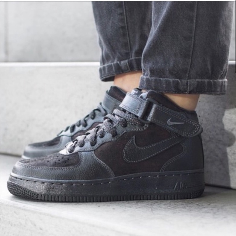 Nike Air Force 1 Premium High tops size 7.5